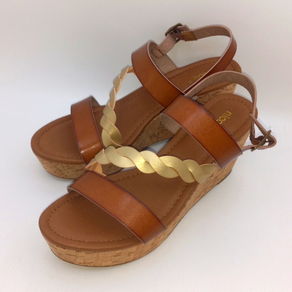 NICOLE STRAPPY BROWN SANDALS